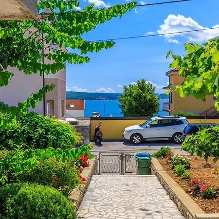 Appartement In 50554 *