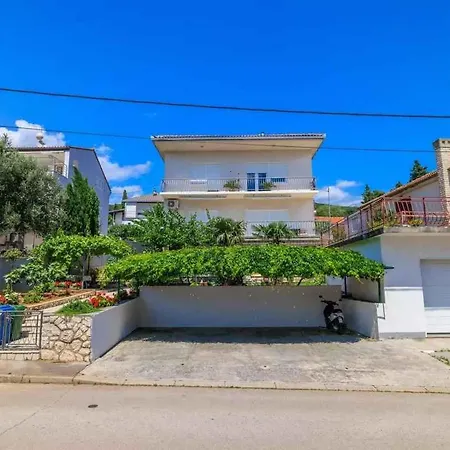 Appartement In 50554 Dramalj