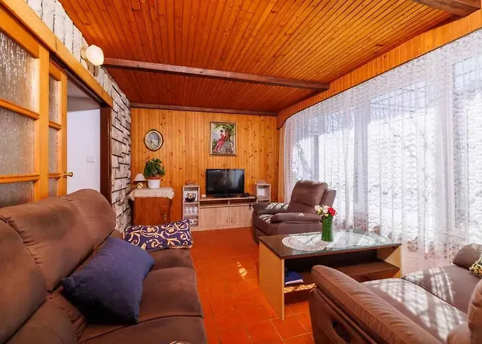 Apartment In 50554